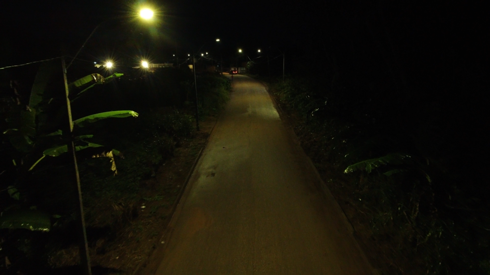 Rua passa a oferecer melhores condições de circulação no período noturno