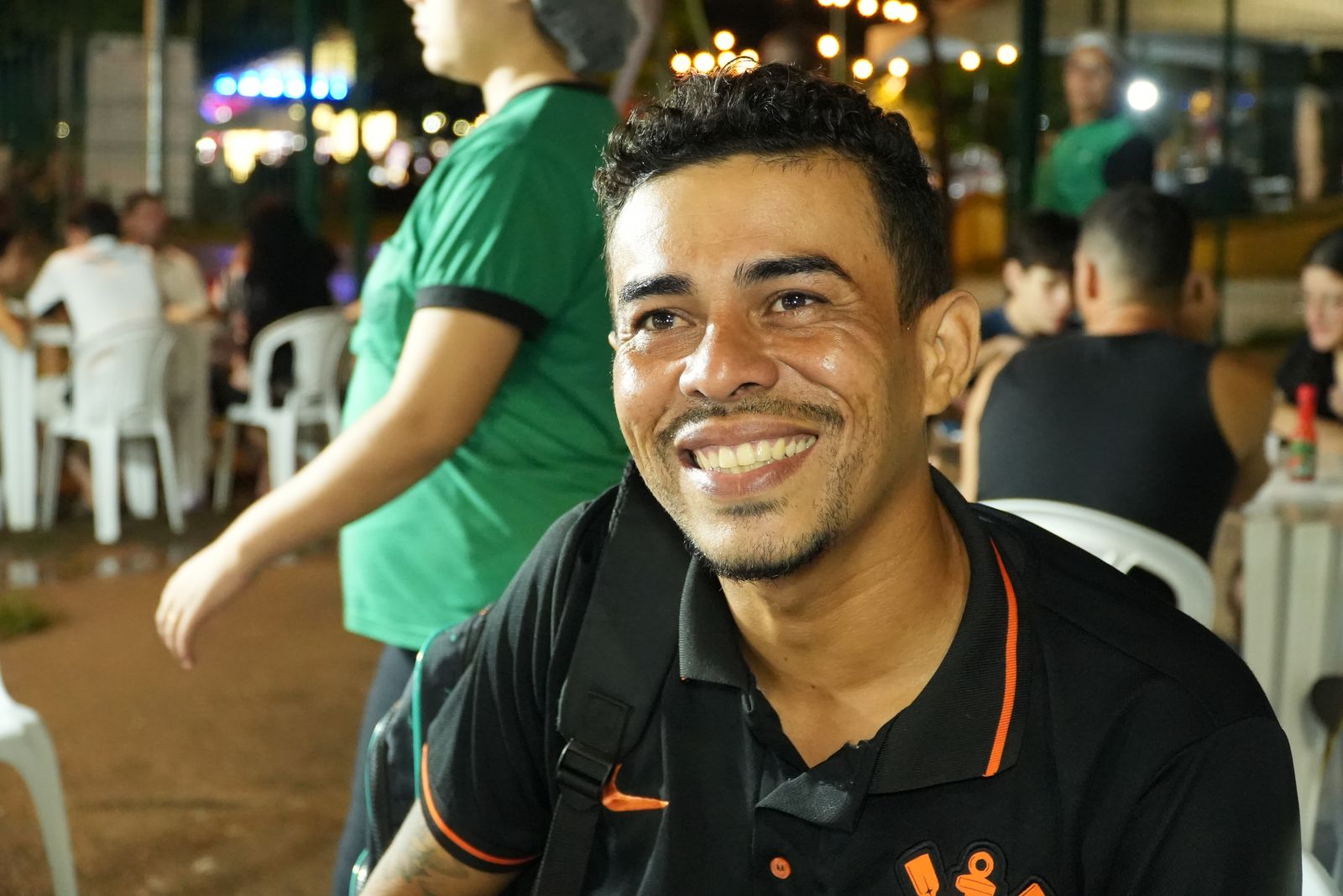 Rafael Costa aproveitou o passeio em família para curtir o evento